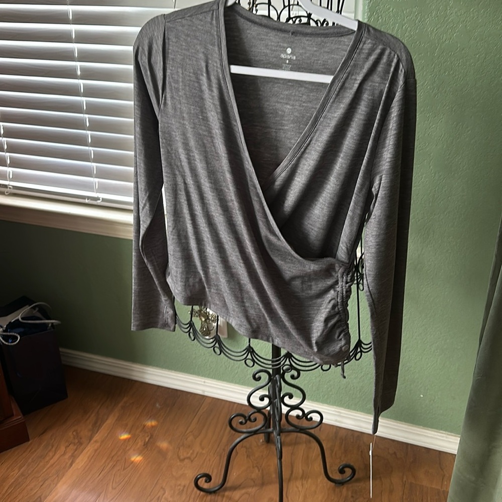 Workout top long sleeve